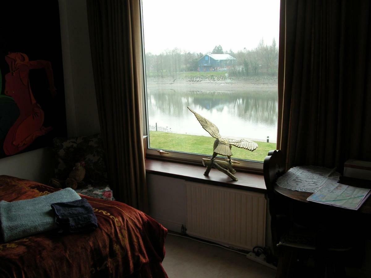 Chiswick Riviera With Free Parking Bed & Breakfast ลอนดอน ภายนอก รูปภาพ